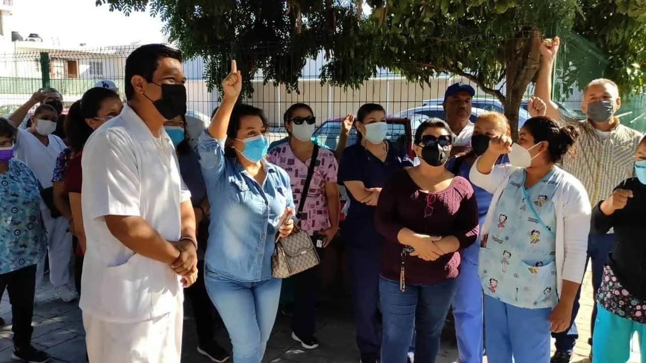 Hospitales del Estado con carencias, aseguran trabajadores