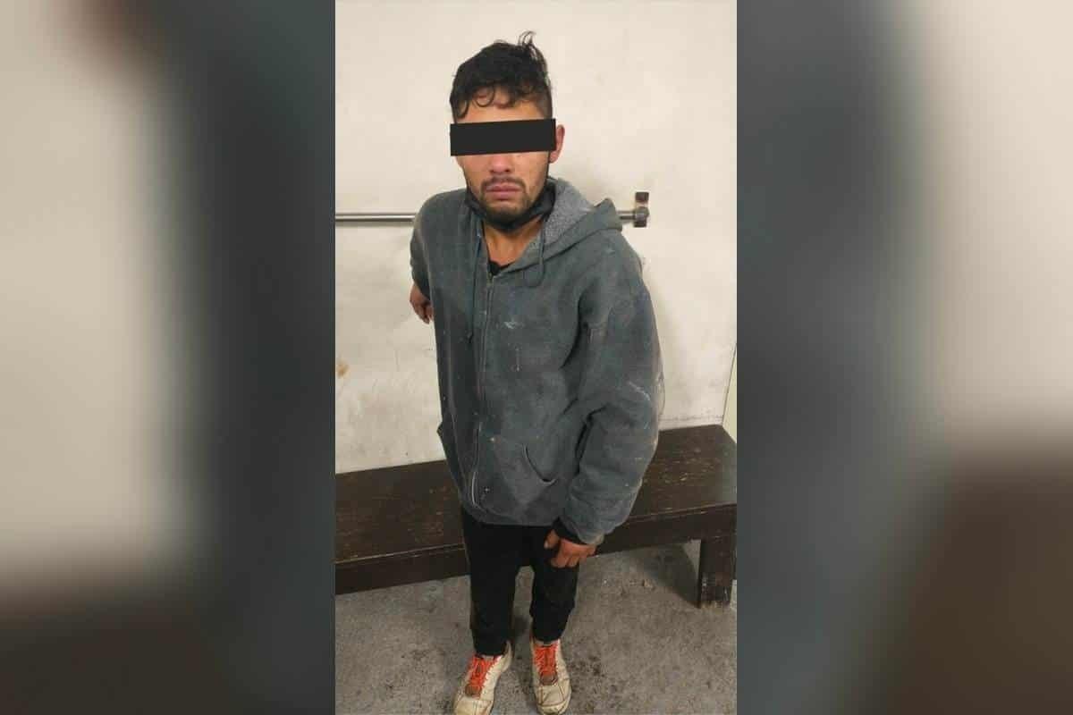 Cae con droga presunto ladrón en escuelas de Santa Catarina