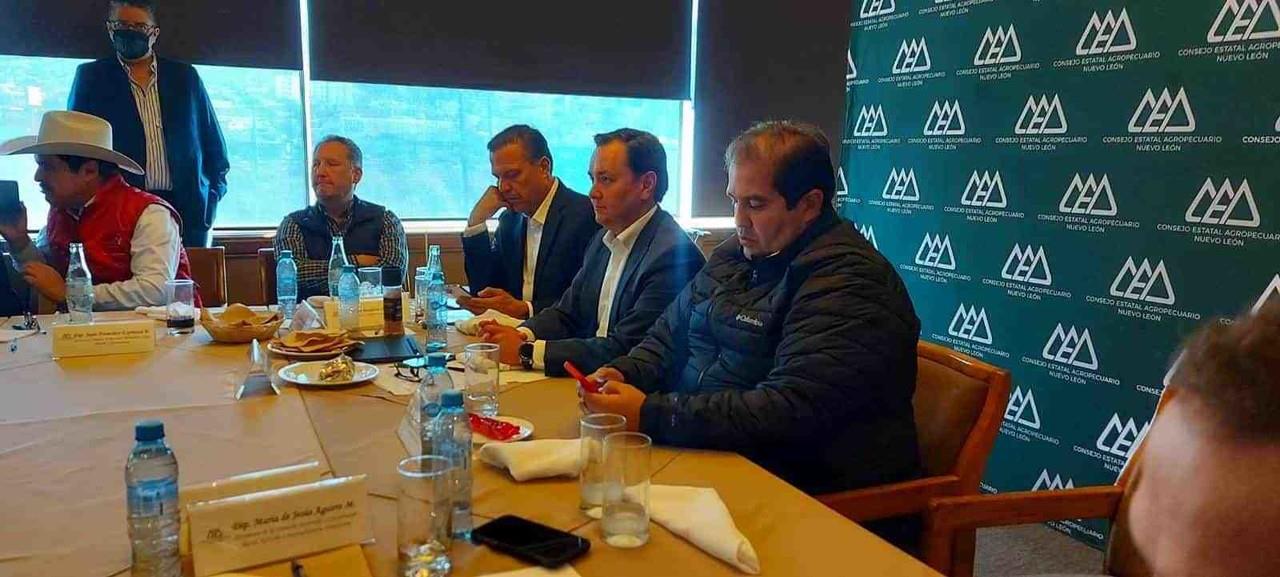 Pide Consejo Agropecuario mejorar el uso del agua en el estado