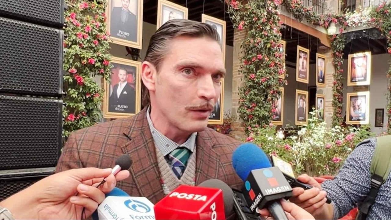 Si viene pues sería una bendición: Julián Gil sobre ser papá nuevamente