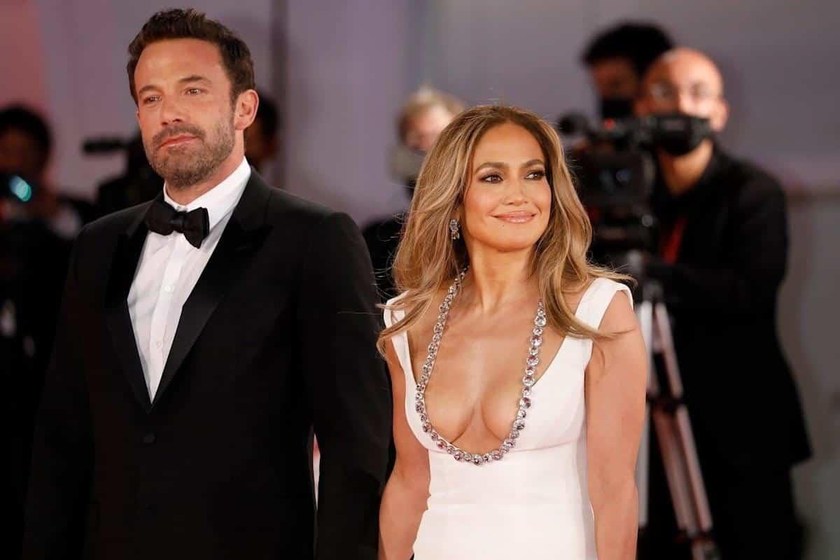 ¡Se comprometen Jennifer Lopez y Ben Affleck por segunda vez!