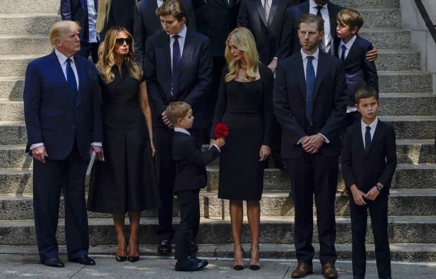 Familia Trump despide en Nueva York a Ivana con funeral en iglesia católica