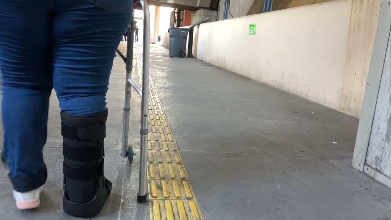 Inclusión a medias en Estación Félix U Gómez, obstáculos en infraestructura