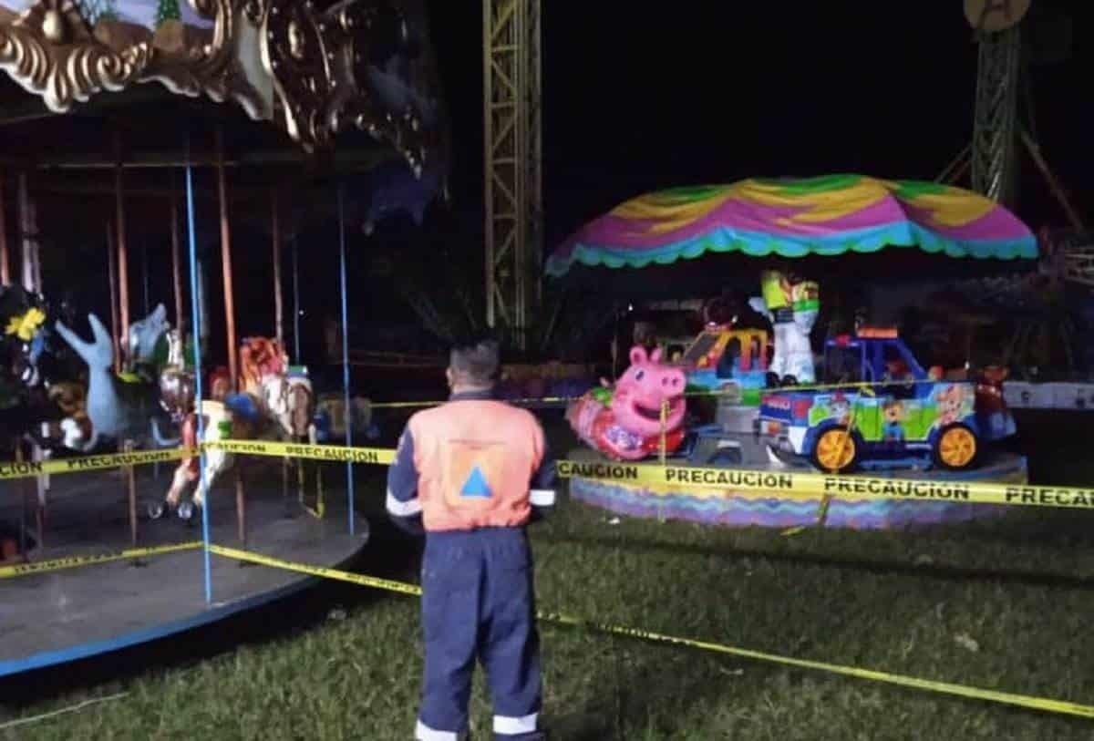 Se desploman columpios voladores en feria de Guerrero; hay 25 lesionados