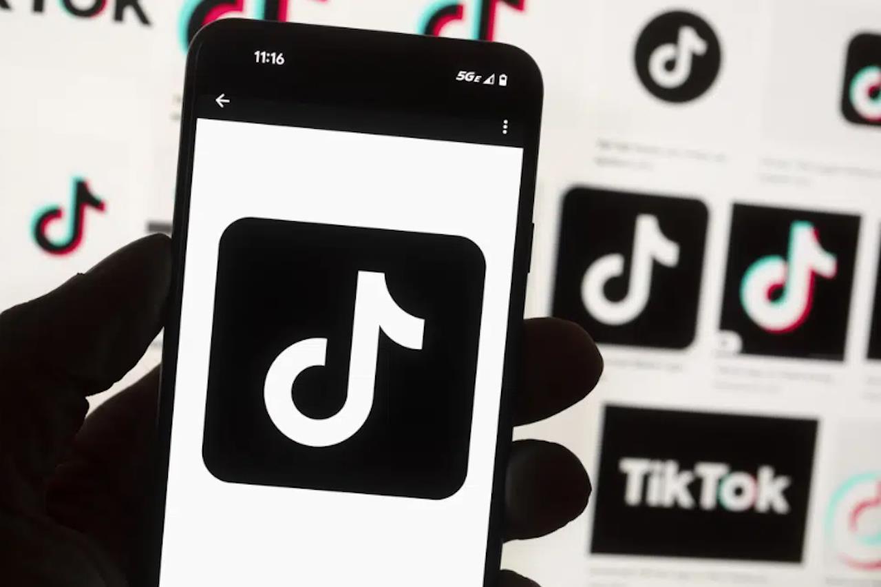 Republicanos de Wisconsin piden eliminar TikTok de celulares por ser una amenaza