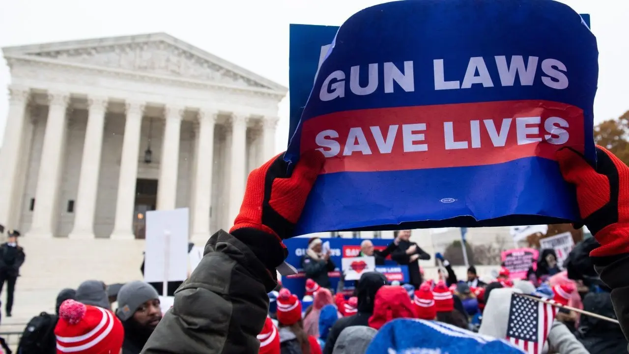 La decisión de la Corte de Apelaciones del Quinto Circuito de Estados Unidos es la victoria más reciente para los defensores del derecho a portar armas. Foto: AFP/ Saul Loeb