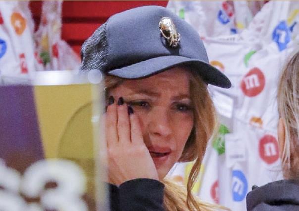 Shakira llora en tienda M&Ms tras show de Jimmy Fallon