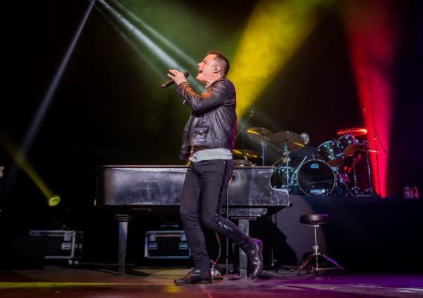 Marc Martel seduce a Monterrey con éxitos de Queen