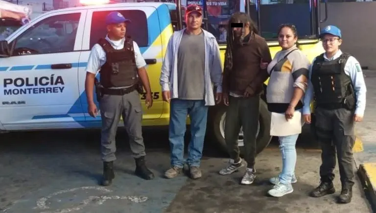 Francisco Javier A., de 40 años de edad, originario de Chihuahua.fue localizado en calles de Monterrey. Foto. Cortesía