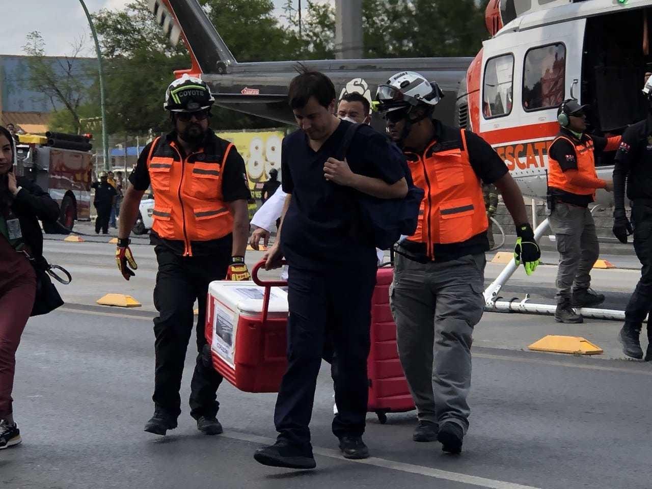 Elementos de PCNL despliegan un operativo por recepción de un corazón para trasplante proveniente de Estado de México . Foto. Cortesía