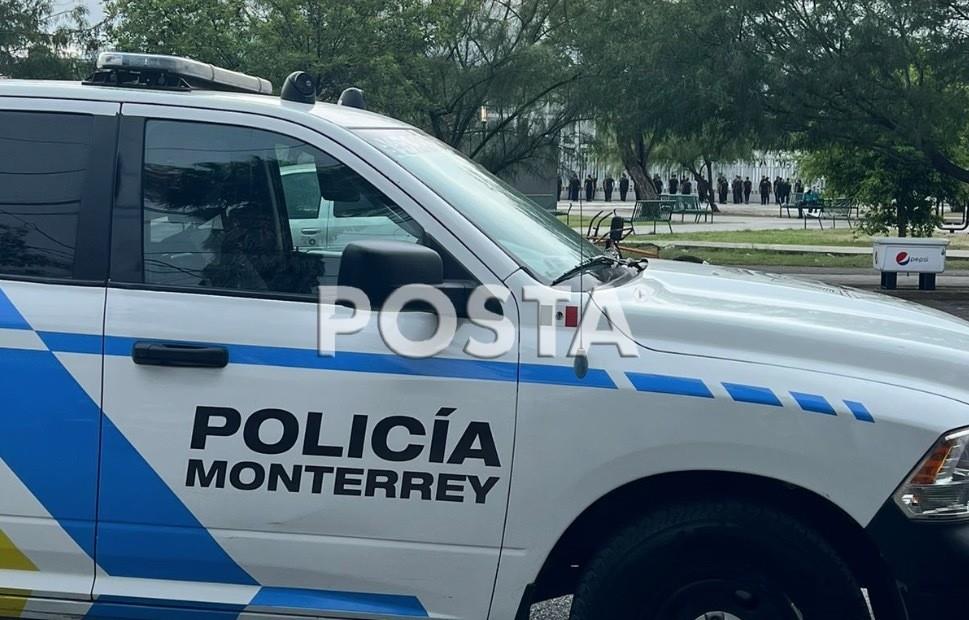 El hecho ocurrió en la calle Tercera cruce con Miguel Nieto en la colonia La Industrial, a unos metros de la academia de la policía municipal. Foto: Raymundo Elizalde.