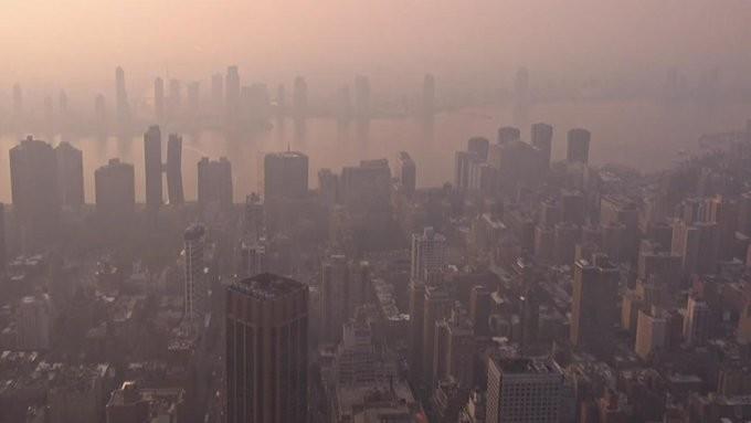 Algunos índices internacionales de medición de la contaminación del aire han situado a Nueva York en los últimos días entre las tres o las dos ciudades más contaminadas del planeta. Foto: news.yahoo.com