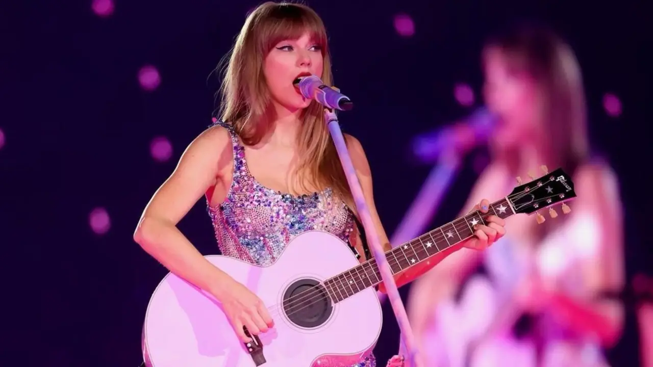 Mediante la cuenta Taylor Nation y la de Ocesa Pop, se reveló que la nueva fecha de concierto para Taylor Swift será el 27 de agosto que se suma a los días 24, 25 y 26 del mismo mes. Foto: Glamour México.