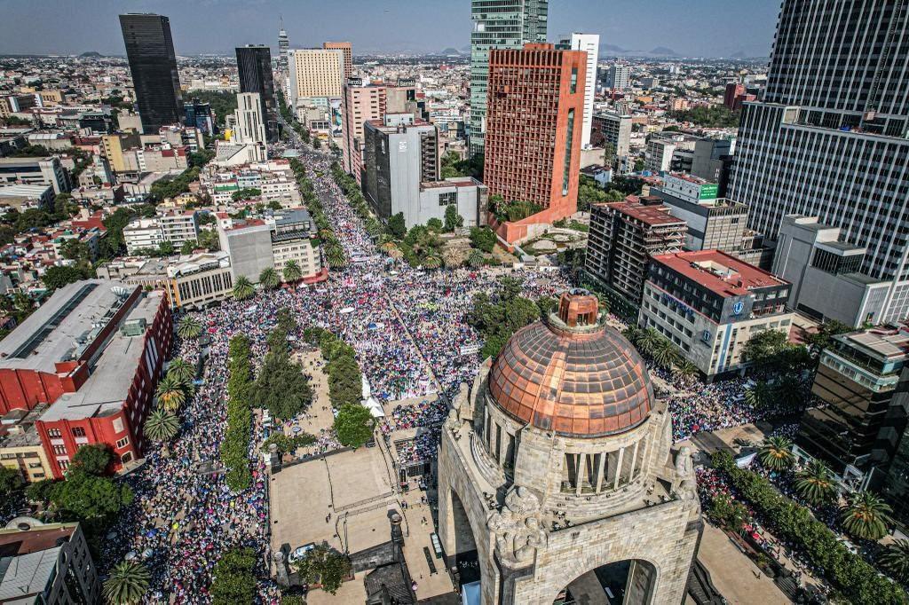 Sheinbaum se despide de la CDMX en emotivo acto con 80 mil asistentes. Foto: @Claudiashein