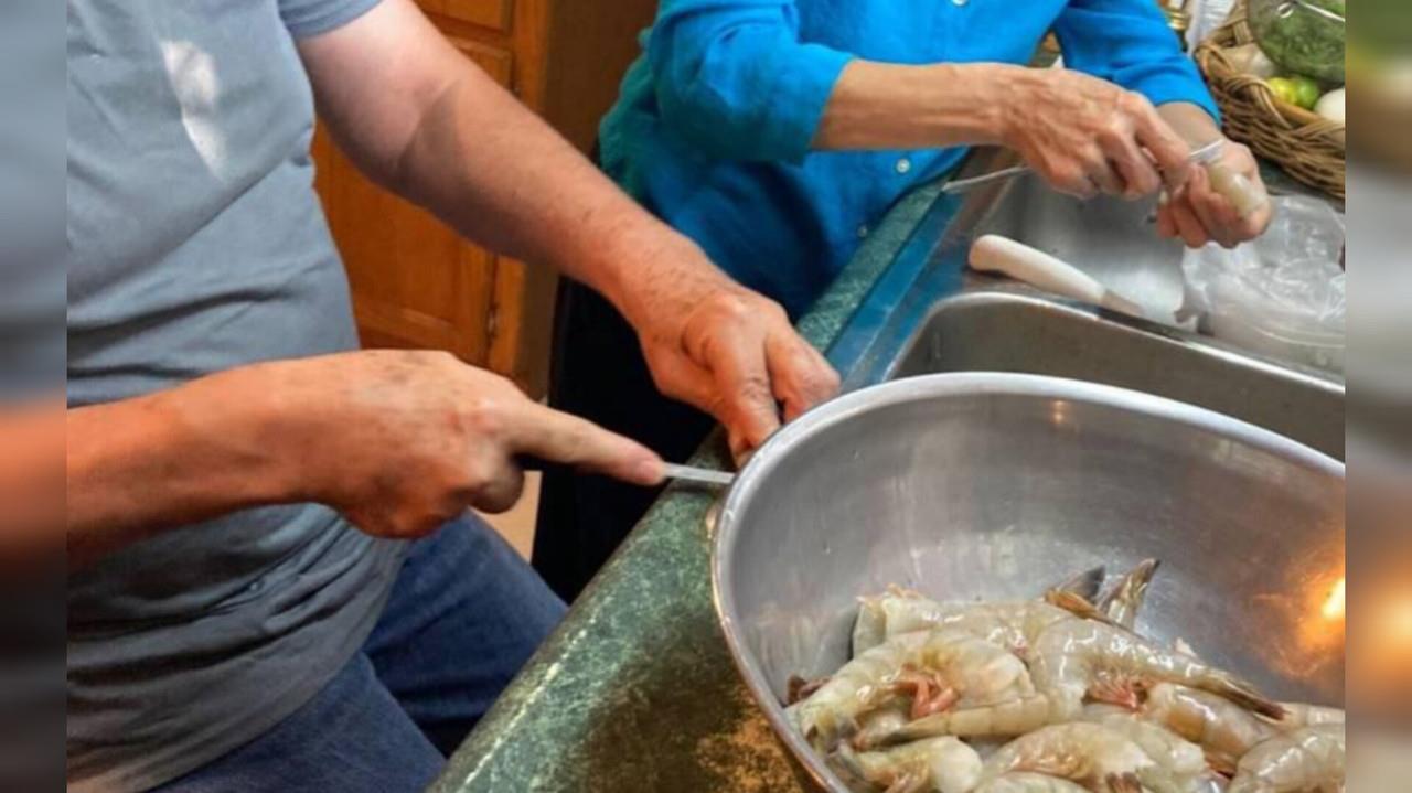 Autoridades de Salud de Edomex capacitaron sobre manejo de alimentos para evitar aumento en enfermedades ocasionadas por la ola de calor. Foto: Cortesía