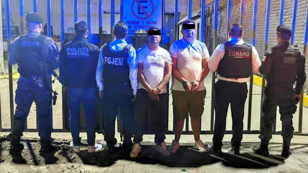 David N, alias El Oso Yogui y Eduardo N, El Leguas, fueron detenidos en Ixtapaluca; están acusados de asesinar a un hombre en Chimalhuacán. Foto: Cortesía