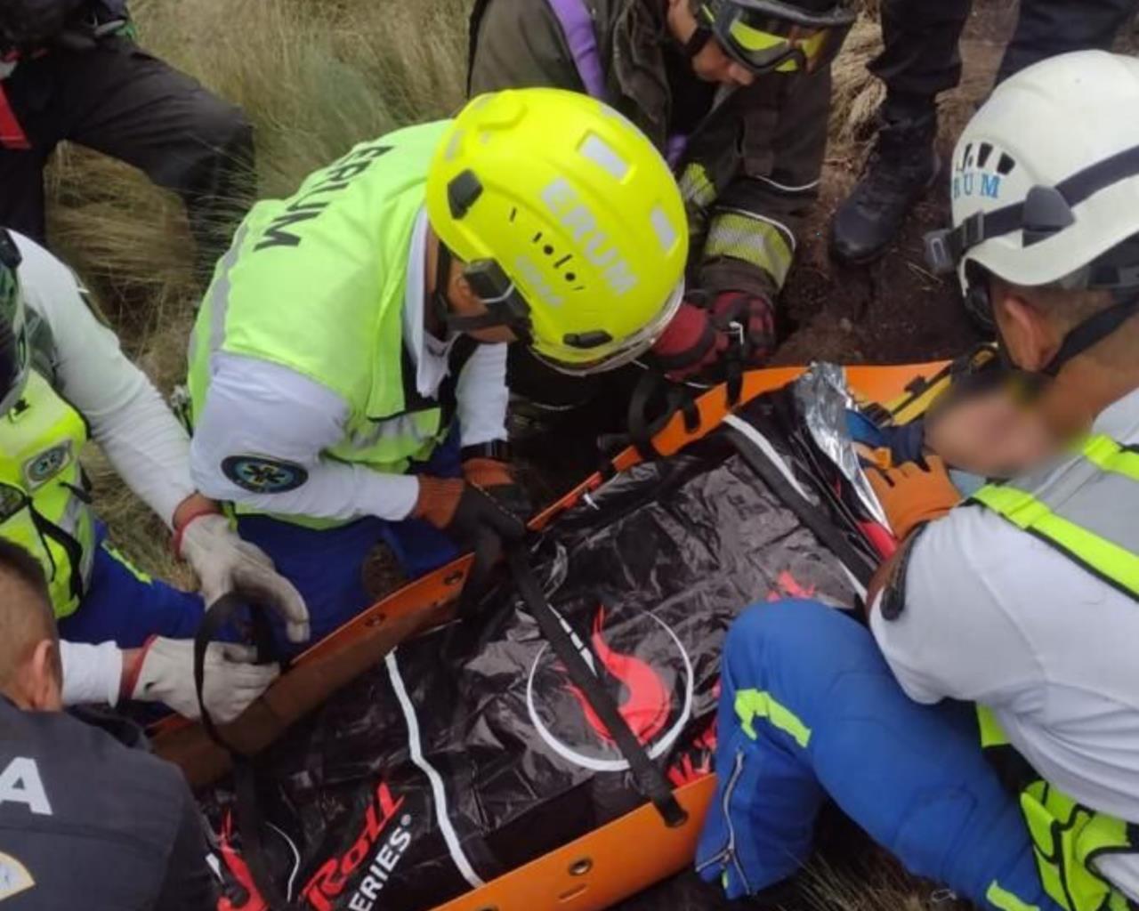 Rescatan a alpinista en el Pico del Águila en Tlalpan. Foto: SSC CDMX