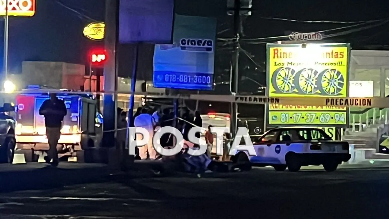 La agresión ocurrió sobre la avenida Cuauhtémoc y la calle Hacienda, lugar donde se encuentra una base de taxis. Foto: Raymundo Elizalde.