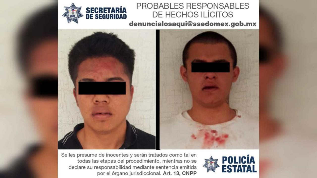 Eduardo “N” y Ángel “N” fueron rescatados por policías estatales cuando eran golpeados e intentaban ser linchados por los comerciantes de un tianguis en Valle de Chalco. Foto: Cortesía