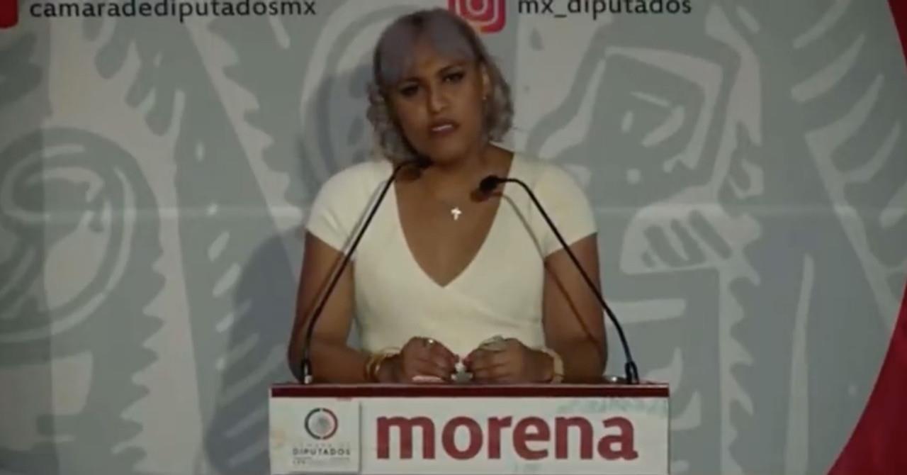 Durante la conferencia de prensa, la diputada de Morena se asumió como perra del presidente López Obrador y estoy aquí para defender la cuarta transformación, lo que desató aún más la controversia en redes sociales.