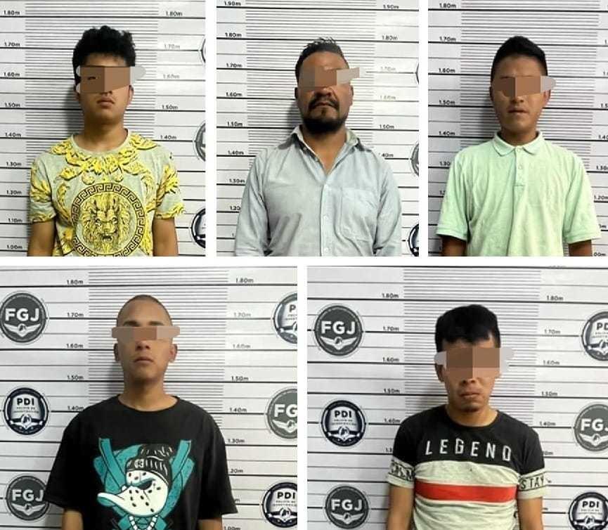 Valentín ‘N’, Pablo Alexander ‘N’, Israel Calixto ‘N’, Bernardo ‘N’ y Jonathan Husseim ‘N’ están acusados de robo con violencia a una empresa de transformadores en la colonia Lorenzo Totolinga, en Naucalpan. Foto: FGJEM