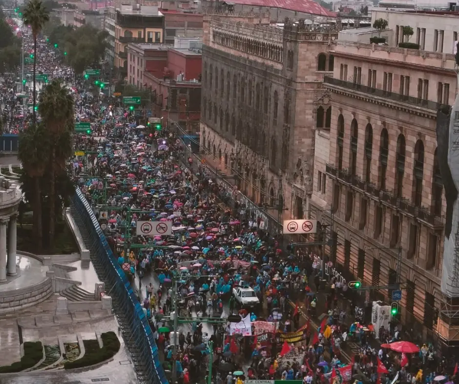 Marcha en CDMX por 55 Aniversario del 2 de Octubre: 4,500 asistentes. Foto: Ramón Ramírez