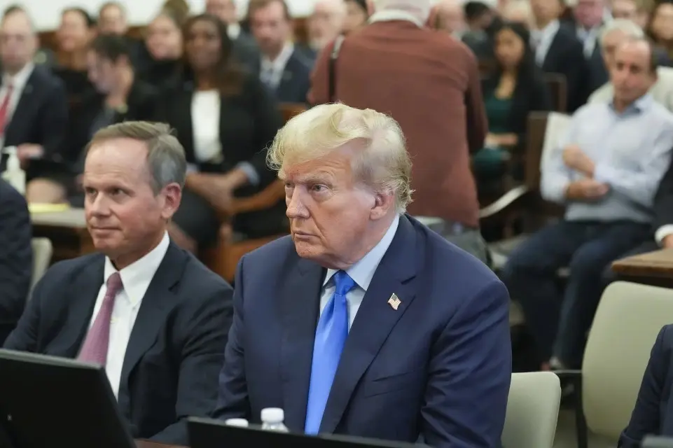 l expresidente Donald Trump en el tribunal en la ciudad de Nueva York el 2 de octubre de 2023. (Foto AP /Seth Wenig, Pool)