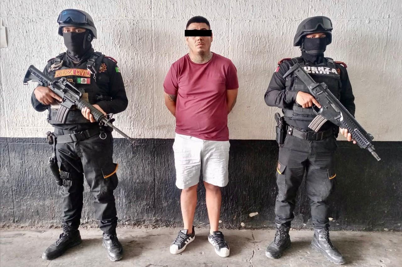 El ahora investigado, identificado como Juan N, de 29 años de edad, habría utilizado el arma para amedrentar a su pareja. Foto. Cortesía