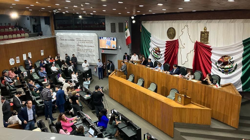 El pleno del Congreso aprobó la firma en que se realizará la Glosa del Segundo Informe de Gobierno de Samuel García. Foto: Especial.