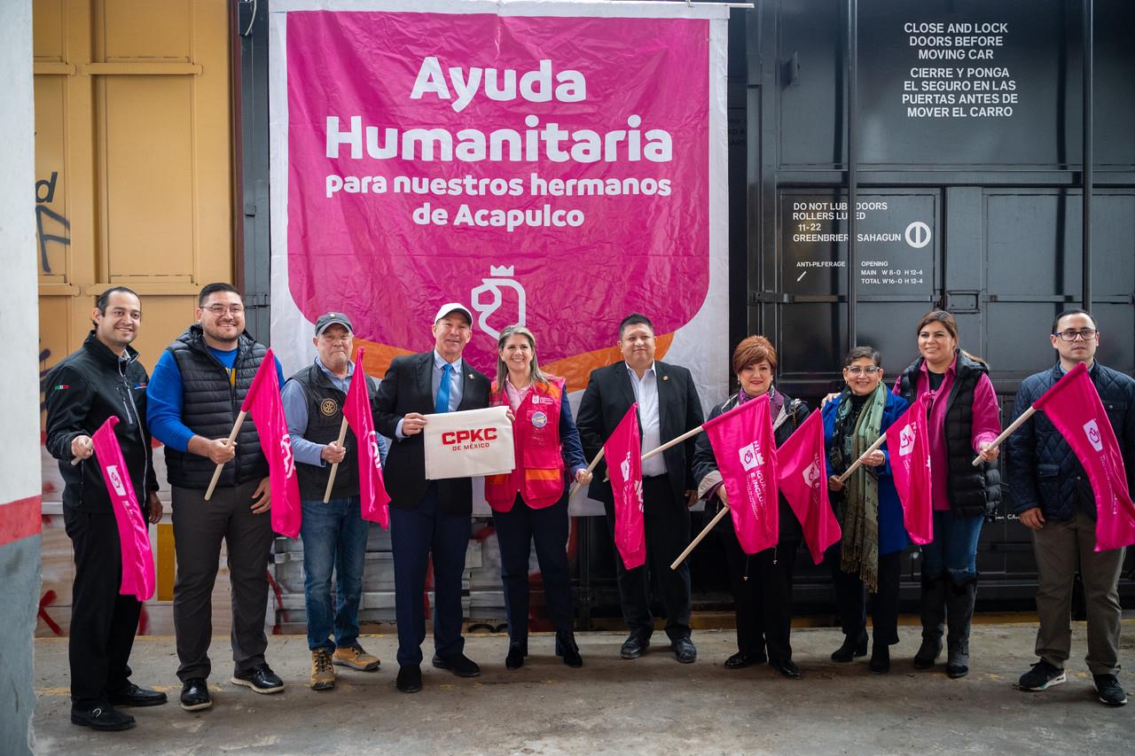 La estrategia Hambre Cero Nuevo León recibió 8.7 toneladas de alimentos a través de una campaña impulsada por estudiantes. Foto. Cortesía