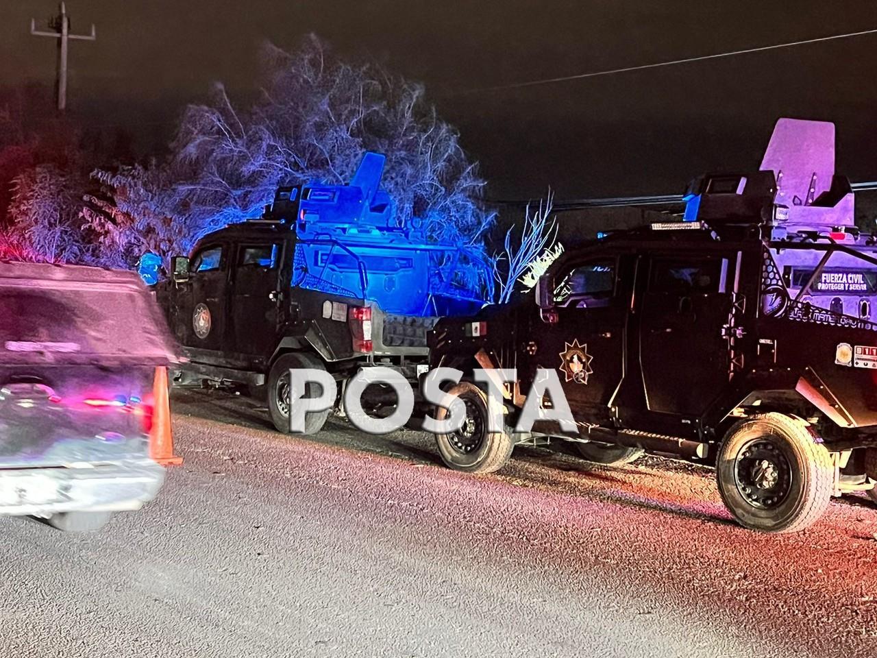 El incidente ocurrió en la carretera a Colombia, en el municipio de Salinas Victoria, cuando presuntamente un grupo de delincuentes se enfrentó a Fuerza Civil. Foto: Especial/ POSTAMX