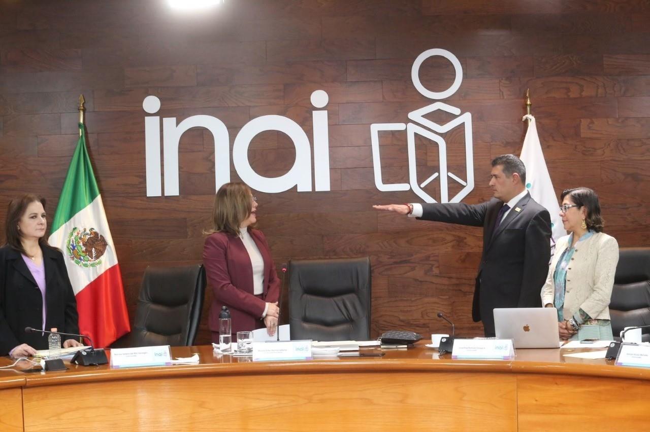 Adrián Alcalá Méndez es nombrado el nuevo presidente del INAI. Foto: @INAImexico