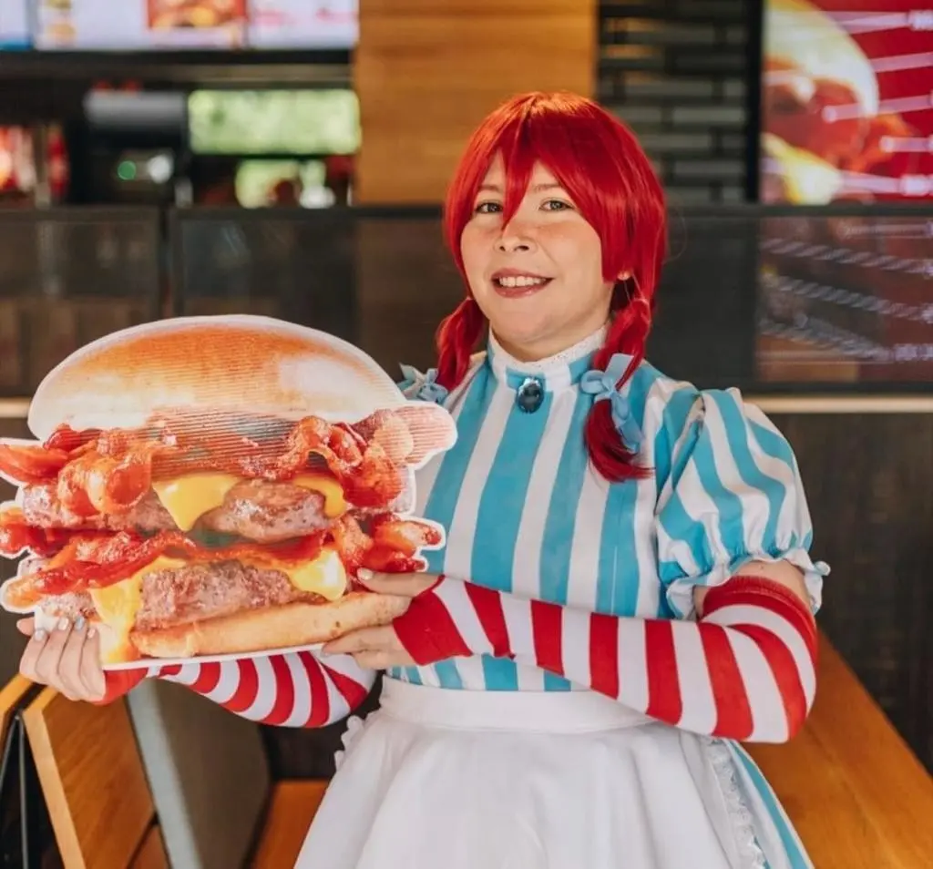 Wendys regala 1 año gratis de hamburguesas a su primer asistente. Foto: FB Wendys