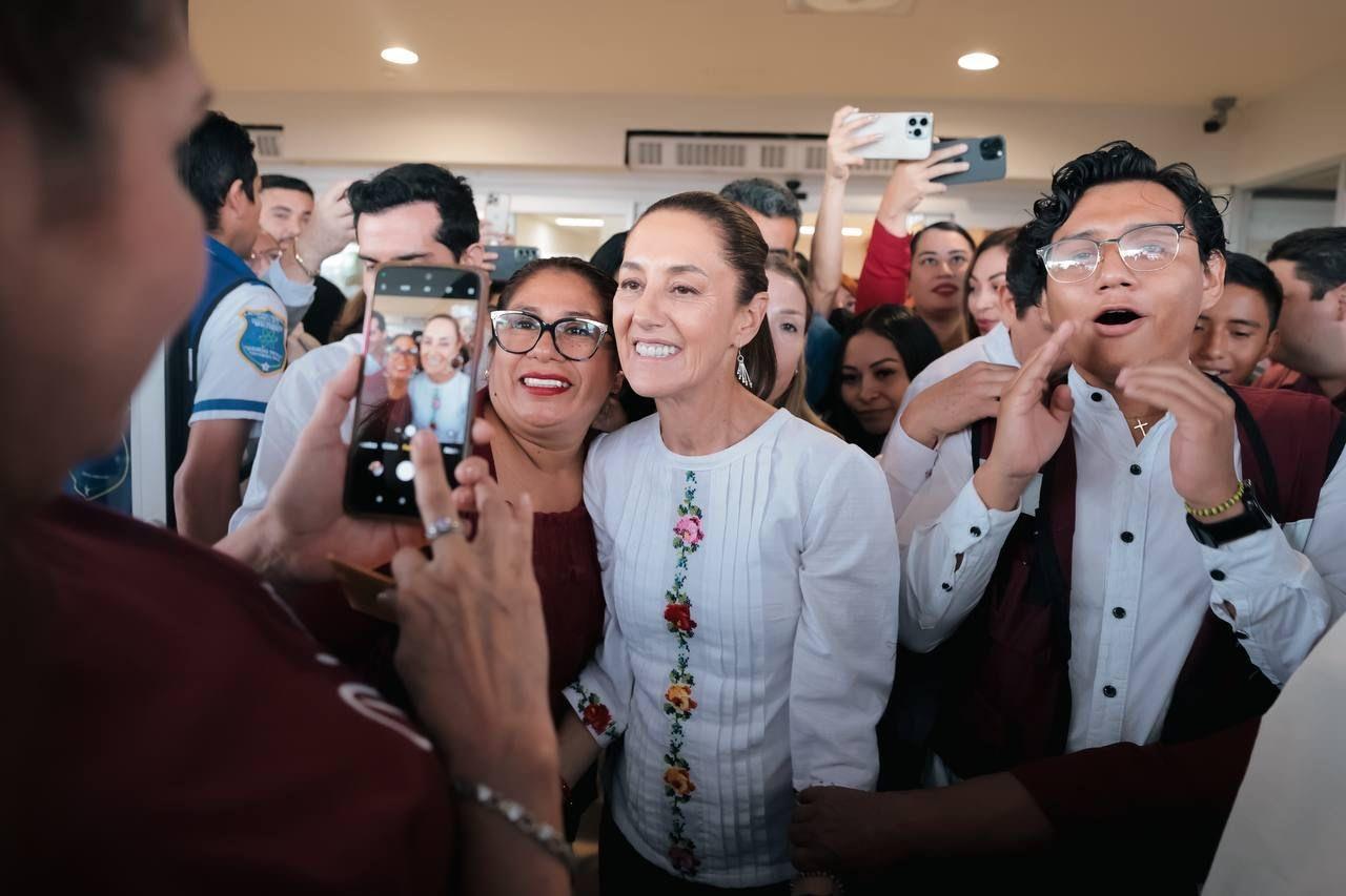 La aspirante a la presidencia de México Claudia Sheinbaum llegó este miércoles a Yucatán como parte de su gira por la Península.- Foto de Morena Yucatán