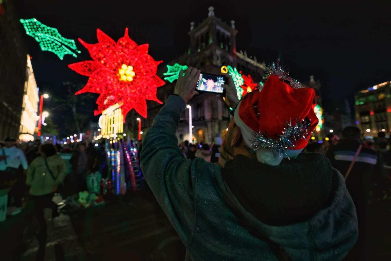 Último día de la Verbena Navideña en el Zócalo de la CDMX ¿Ya fuiste? Foto: @GobCDMX