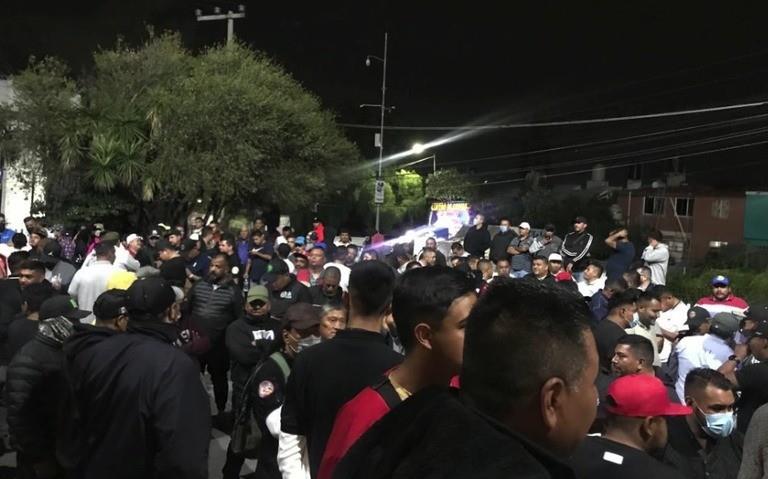 Los policías de Nopaltepec no recibieron el apoyo de sus homólogos en los municipios vecinos y resultaron con lesiones en tórax, rodilla y golpes en distintas partes del cuerpo. Foto: FB Diario Digital México