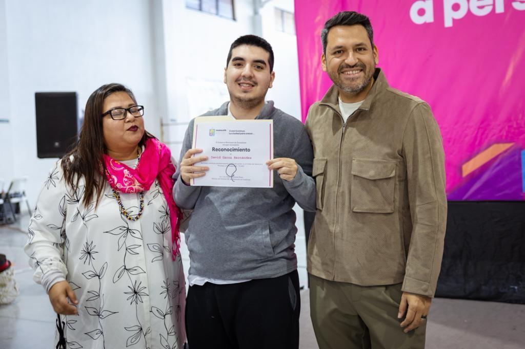 Iniciativa de DIF Guadalupe: Talleres de Lengua de Señas Mexicanas