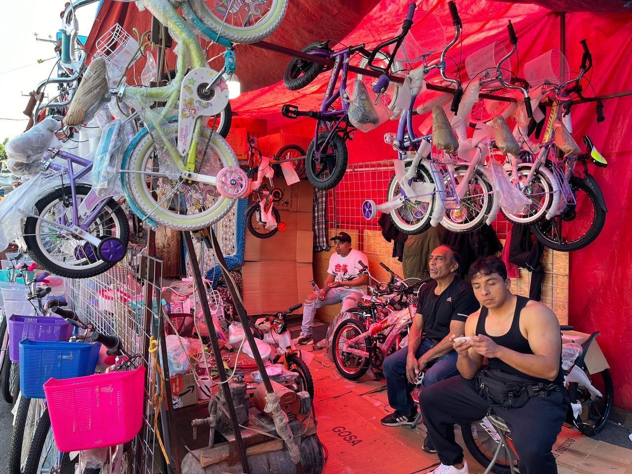 Tianguis de juguetes instalado en la entidad mexiquense. Imagen: POSTA