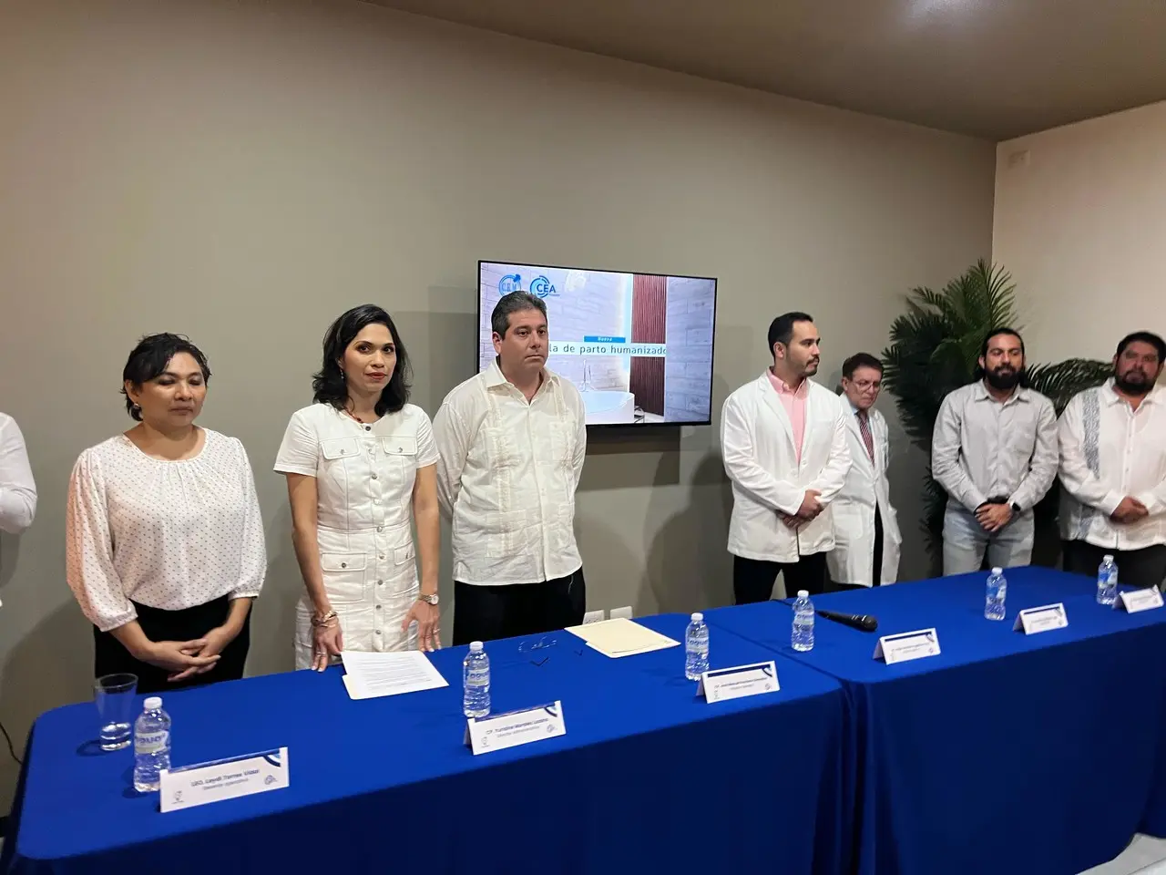 - El parto humanizado o en agua es una realidad en Yucatán. Foto: Archivo