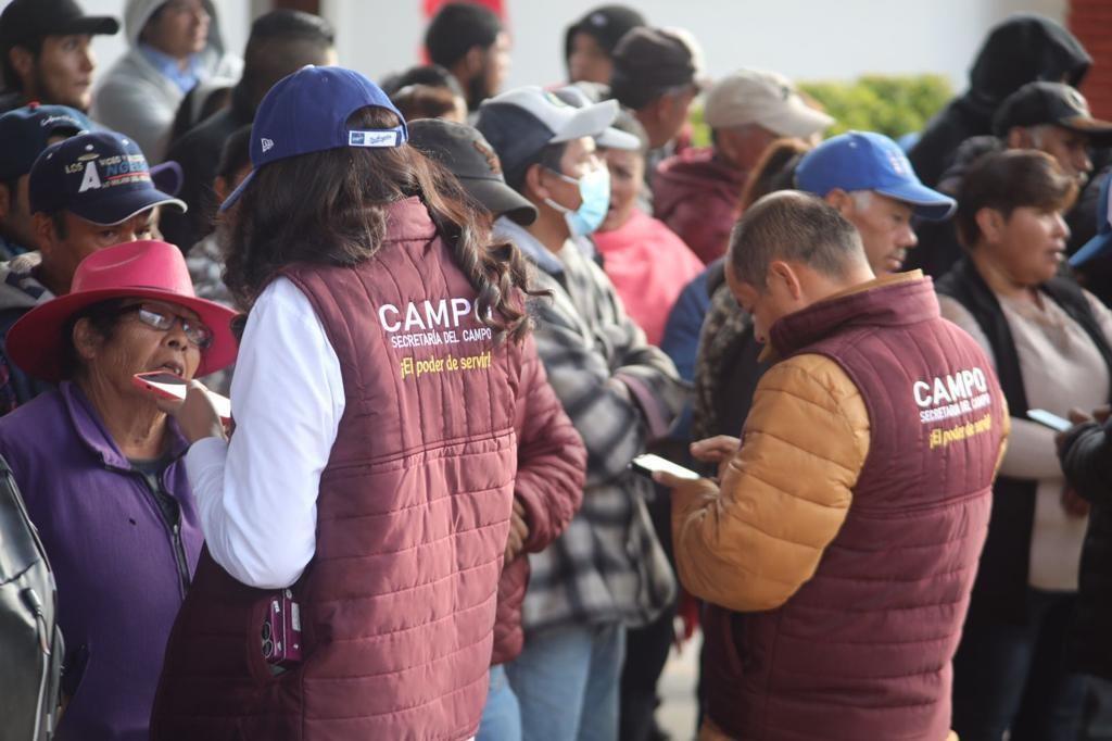 Realizan registro de productores de Texcaltitlán como parte del plan de construcción de la paz. Imagen: GEM