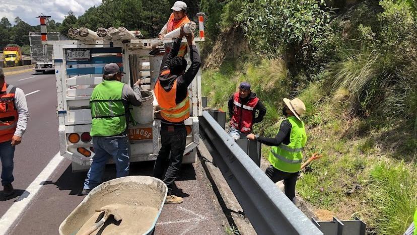 El carril de baja velocidad permanecerá abierto a la circulación, se recomienda respetar los señalamientos. Foto: RRSS