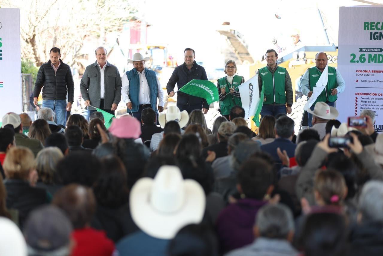 En el evento, Jiménez estuvo acompañado del alcalde de Guerrero, Mario Cedillo Infante. (Fotografía: Gobierno de Coahuila)