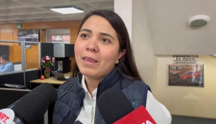 Nancy Núñez, de Poder Ciudadano, habló sobre los motivos de la marcha. (Fotografía: Marco Juárez)