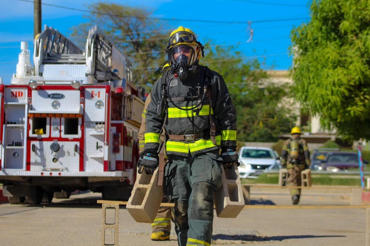 Impartirán un ciclo de conferencias en Los Cabos. Foto: Facebook Departamento de Bomberos de San José del Cabo