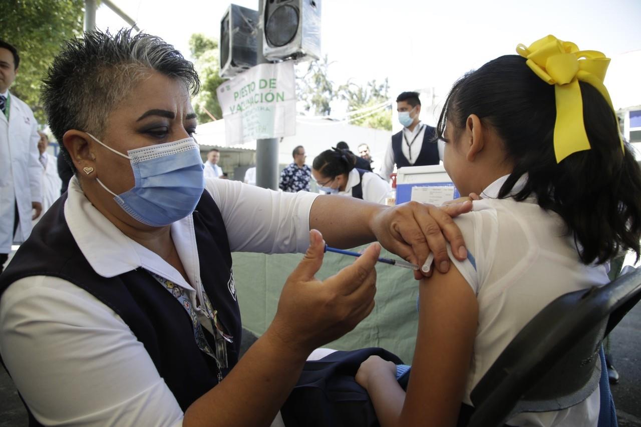 Vacunación contra VPH en CDMX: Más de 152 mil niñas y adolescentes beneficiadas Foto: SEDESA