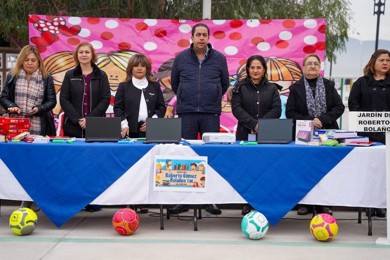 El equipo será en beneficio de los dos turnos de la escuela. (Fotografía: Gobierno Ramos Arizpe)