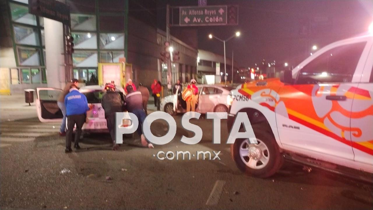 Presuntamente todo se derivó entre dos autos particulares que participaron en un choque de crucero. Foto: Raymundo Elizalde.