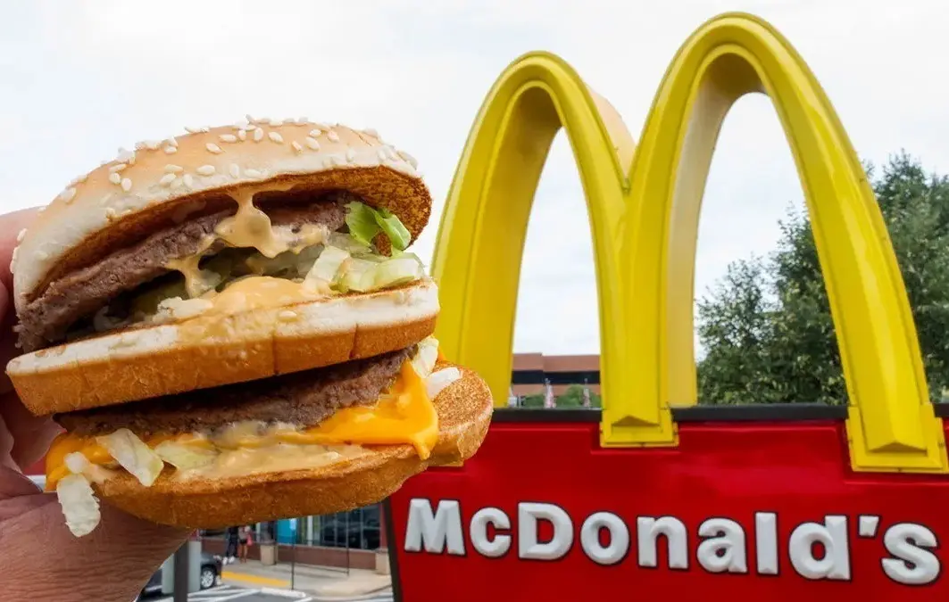 La Big Mac es una de las hamburguesas más populares de McDonald´s. Foto: La Opinión.