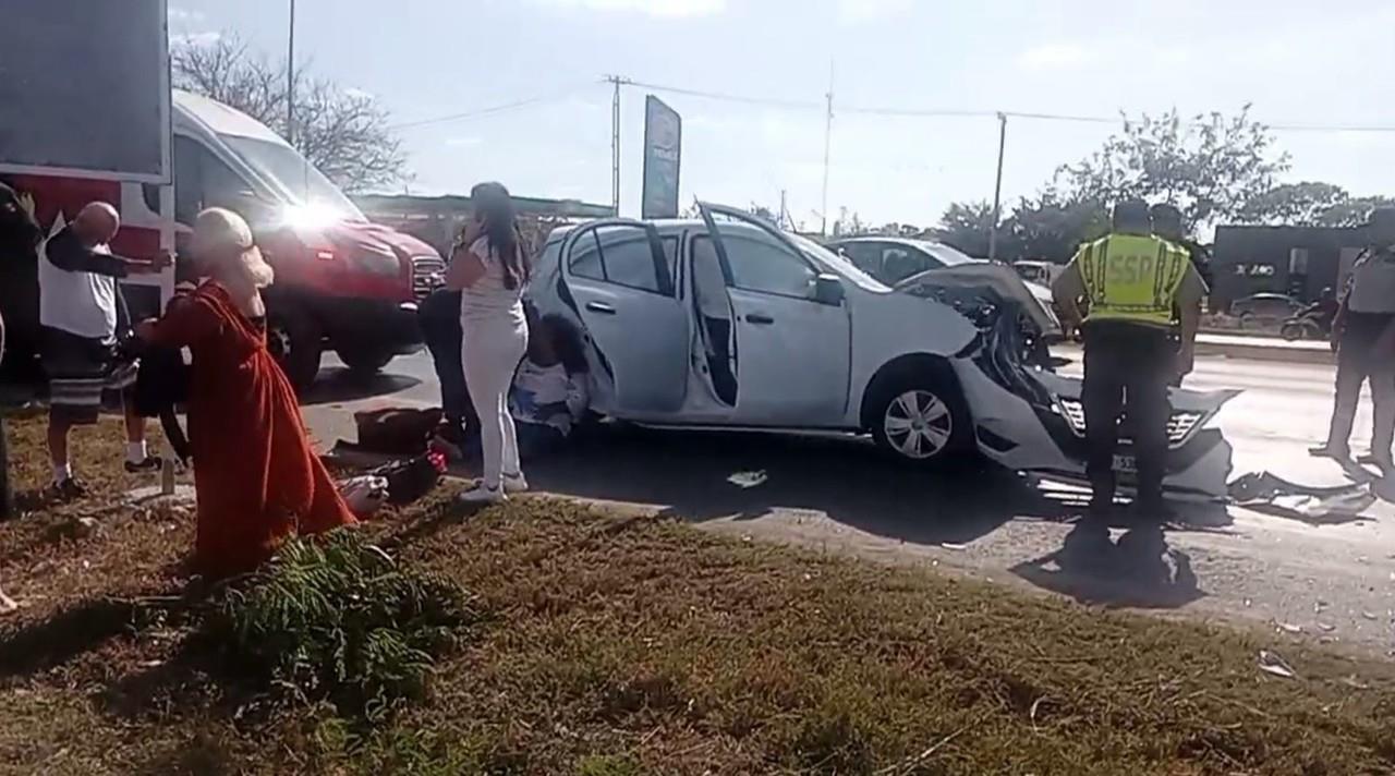 Accidente en Periférico de Mérida. Foto: Redes sociales