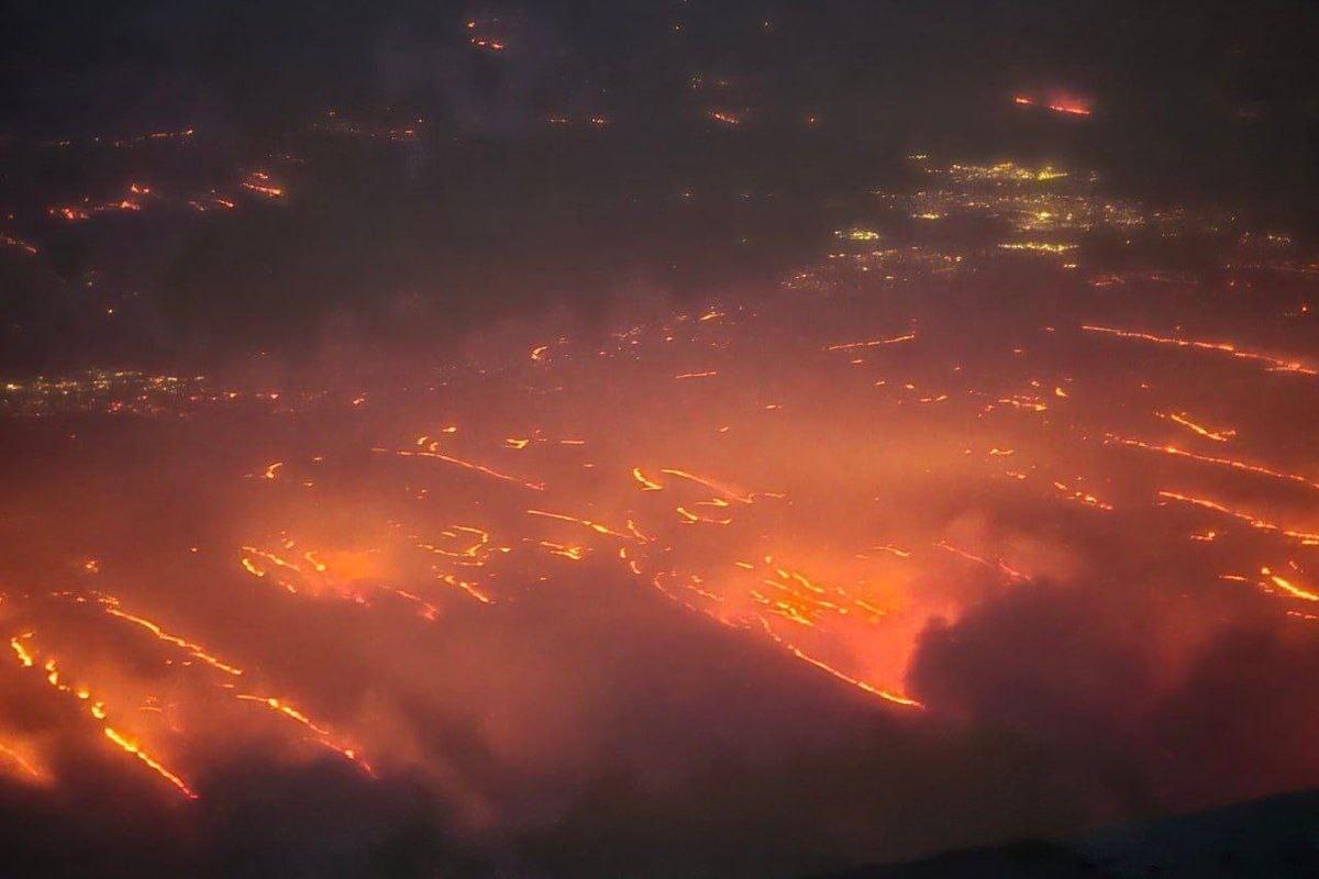 El incendio ha consumido más de 400 mil hectáreas Foto: X(Twitter) @GennaroBeninca1